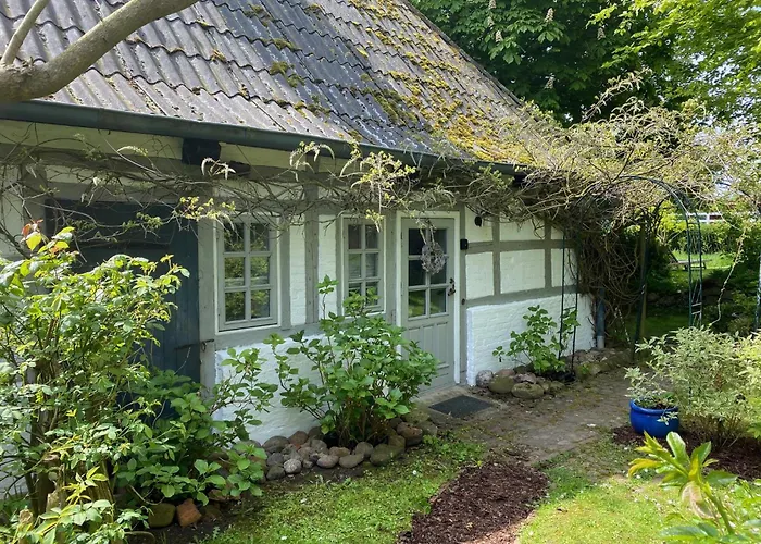Chestnut Cottage